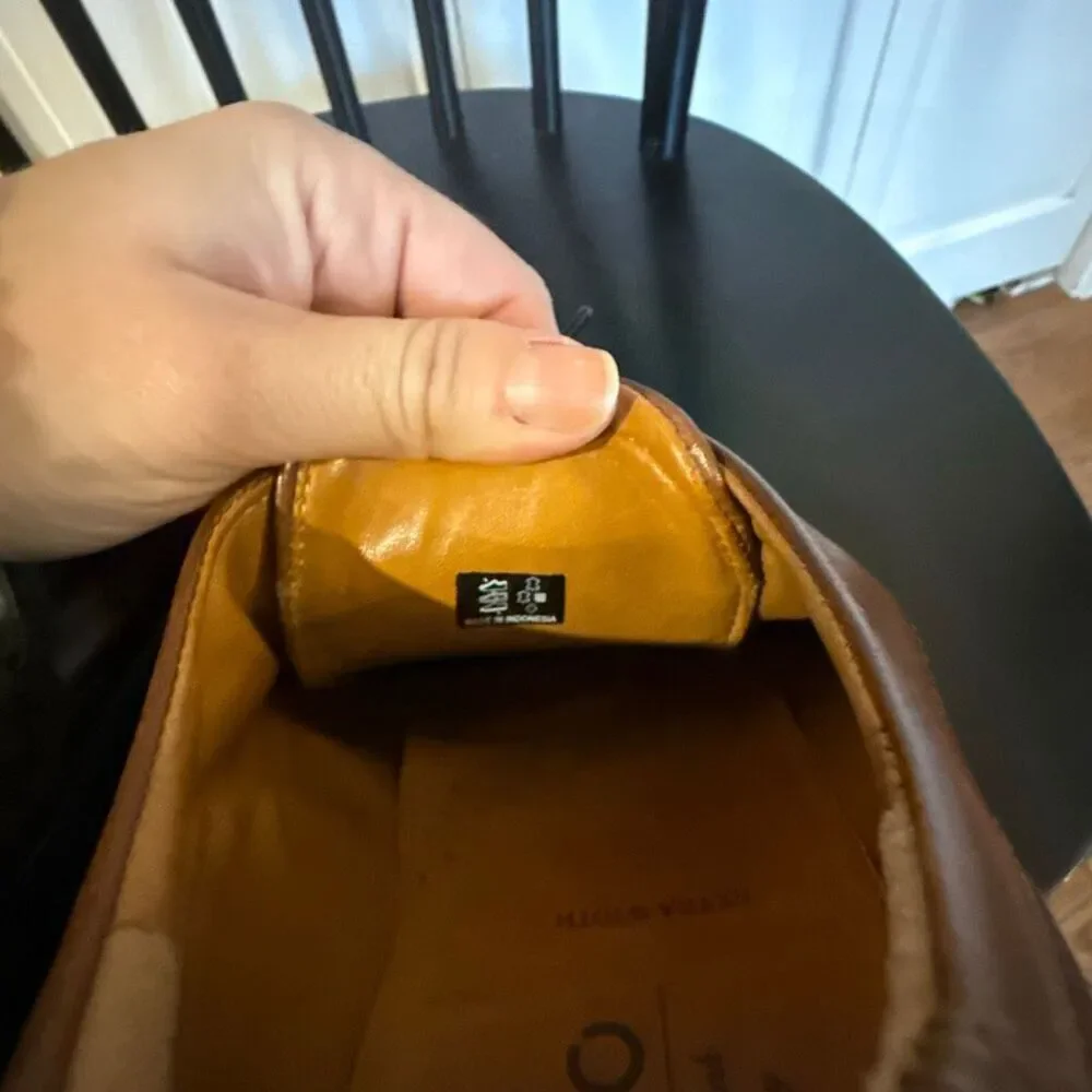 Ecco brand description